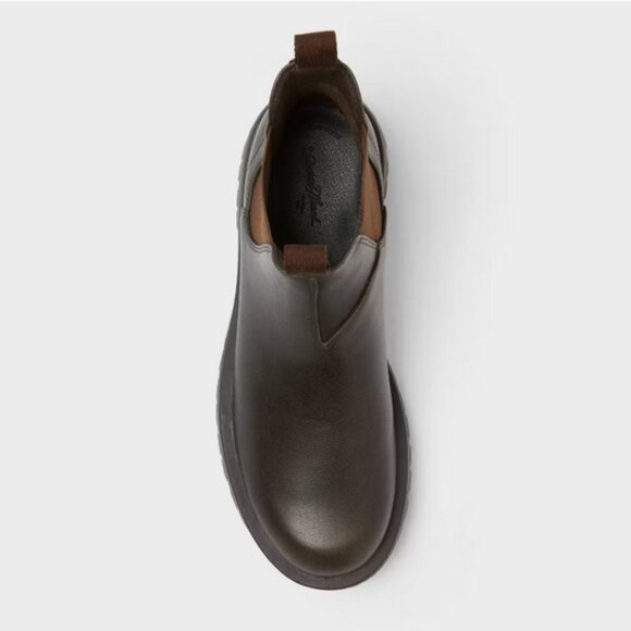 Women's Zora Ankle Chelsea Boots - Universal Thread™ Brown 8 - Picture 4 of 5